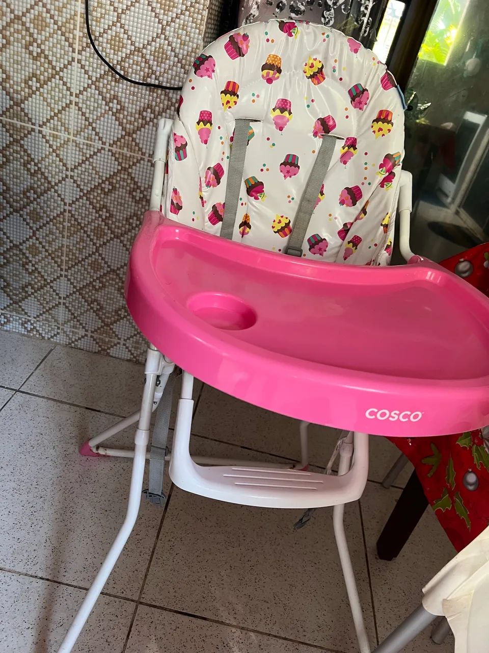 Cadeirinha de alimentação 