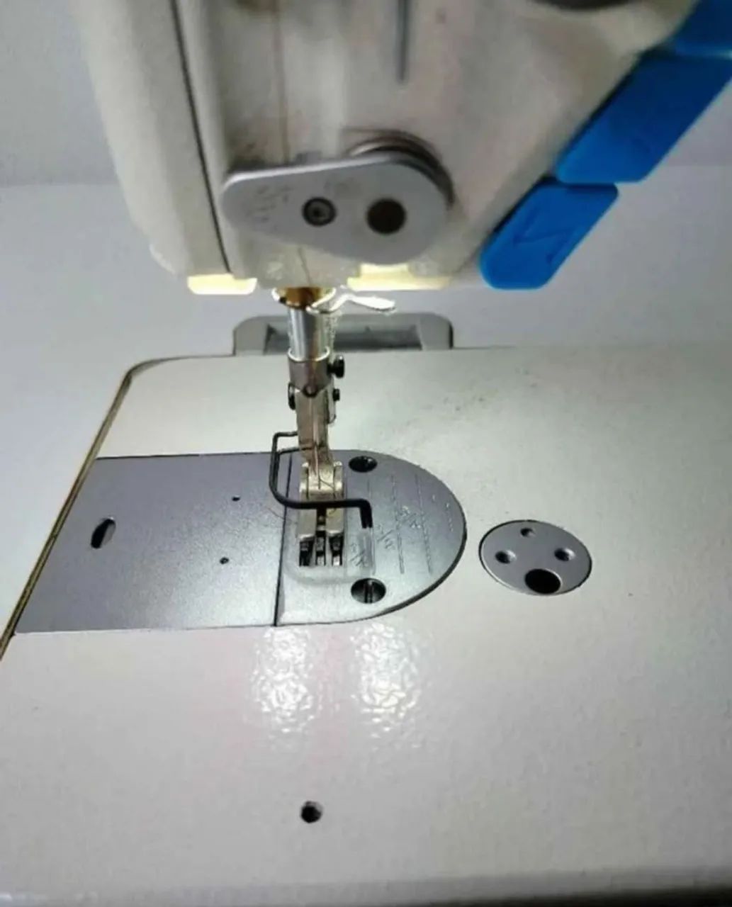 VENDER HOJE.RAPIDO - Máquina reta Jack eletronica - Foto 2