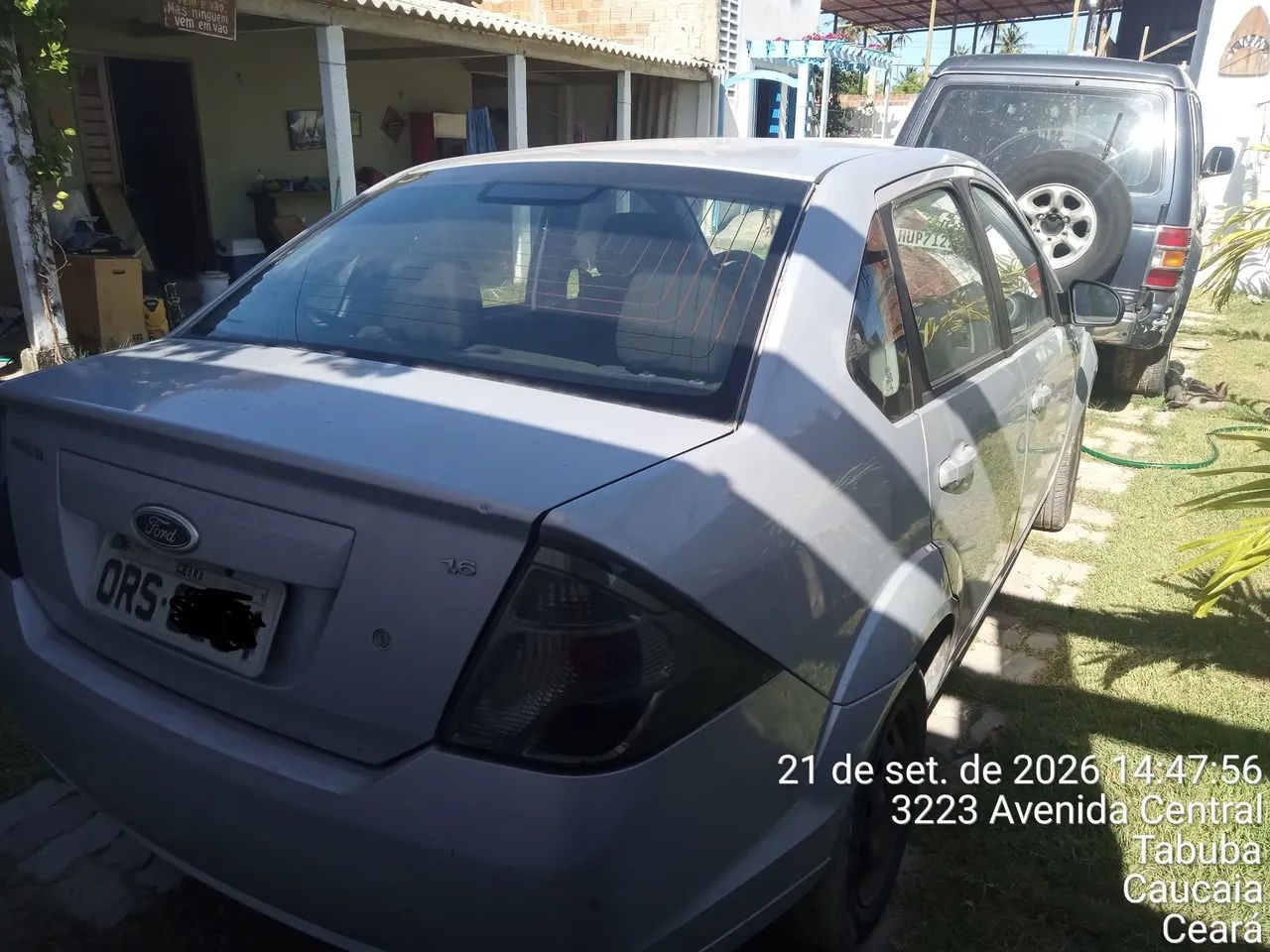 Ford Fiesta 1.6 8V FLEX 2013