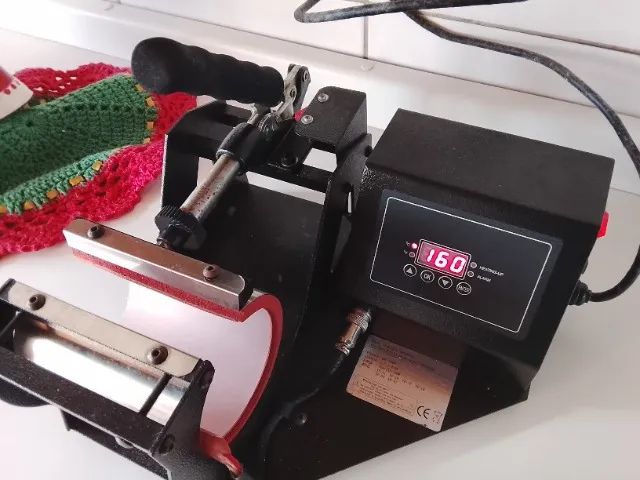 Prensa térmica para canecas 220/240v - Leia o anúncio