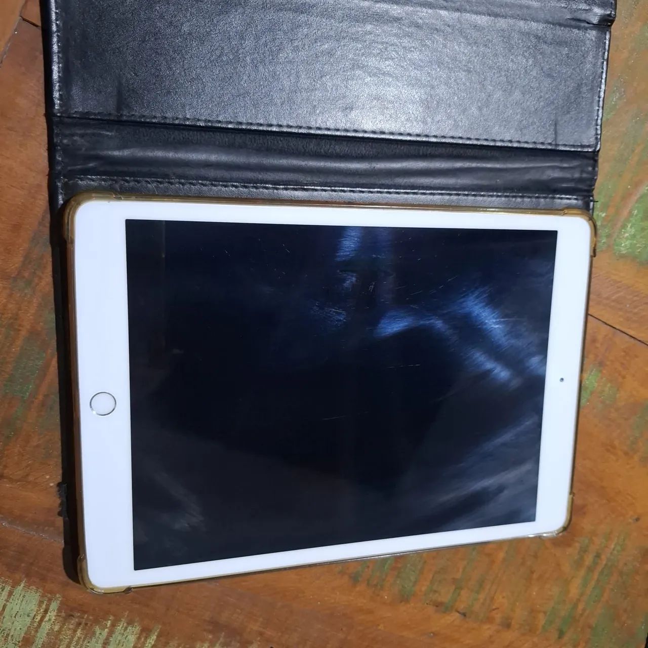 Ipad Apple geração 8 cor branca 128gb