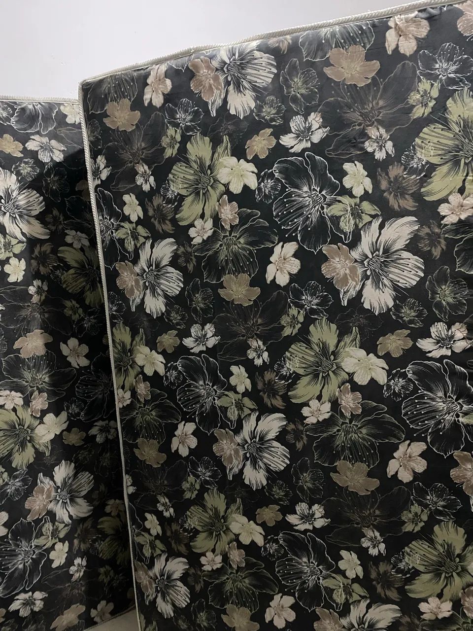 Cama solteirão 