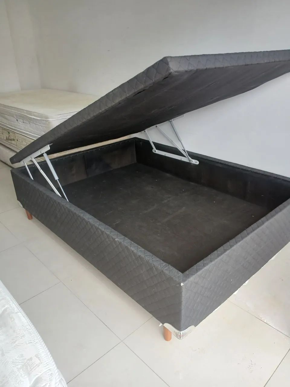 Linda cama bau e colchao de casal ( $$ 999 ) * - Foto 3