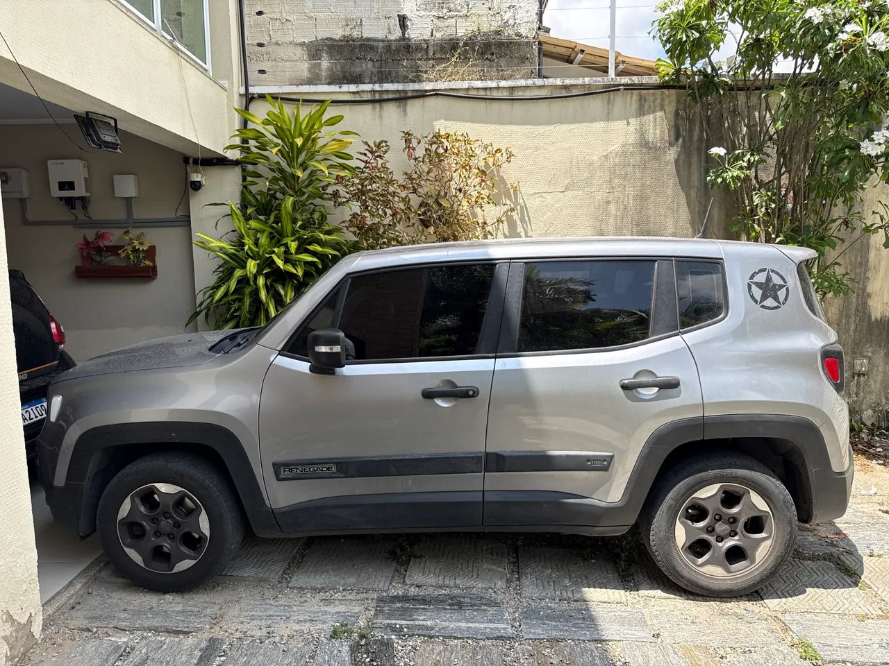 Jeep Renegade Renegade 1.8 4x2 Flex 16V Aut. 2020