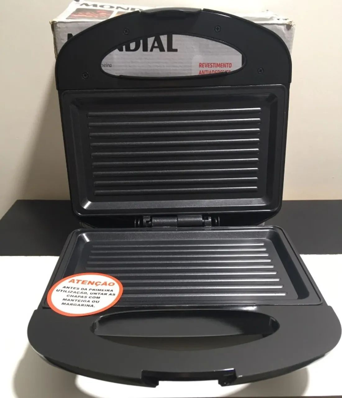 Grill e Sanduicheira Premium Mondial 800W - S-07 220V - NOVO - Foto 3