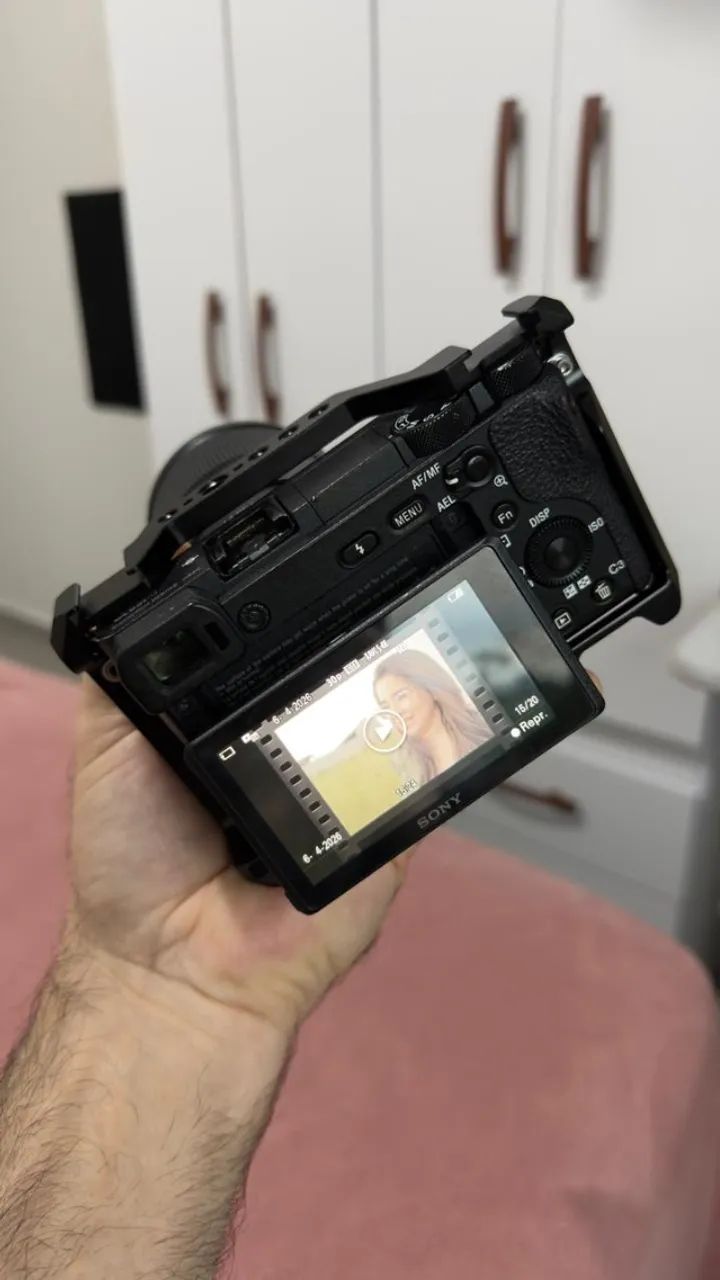 Câmera Sony A6500 4K - Foto 4