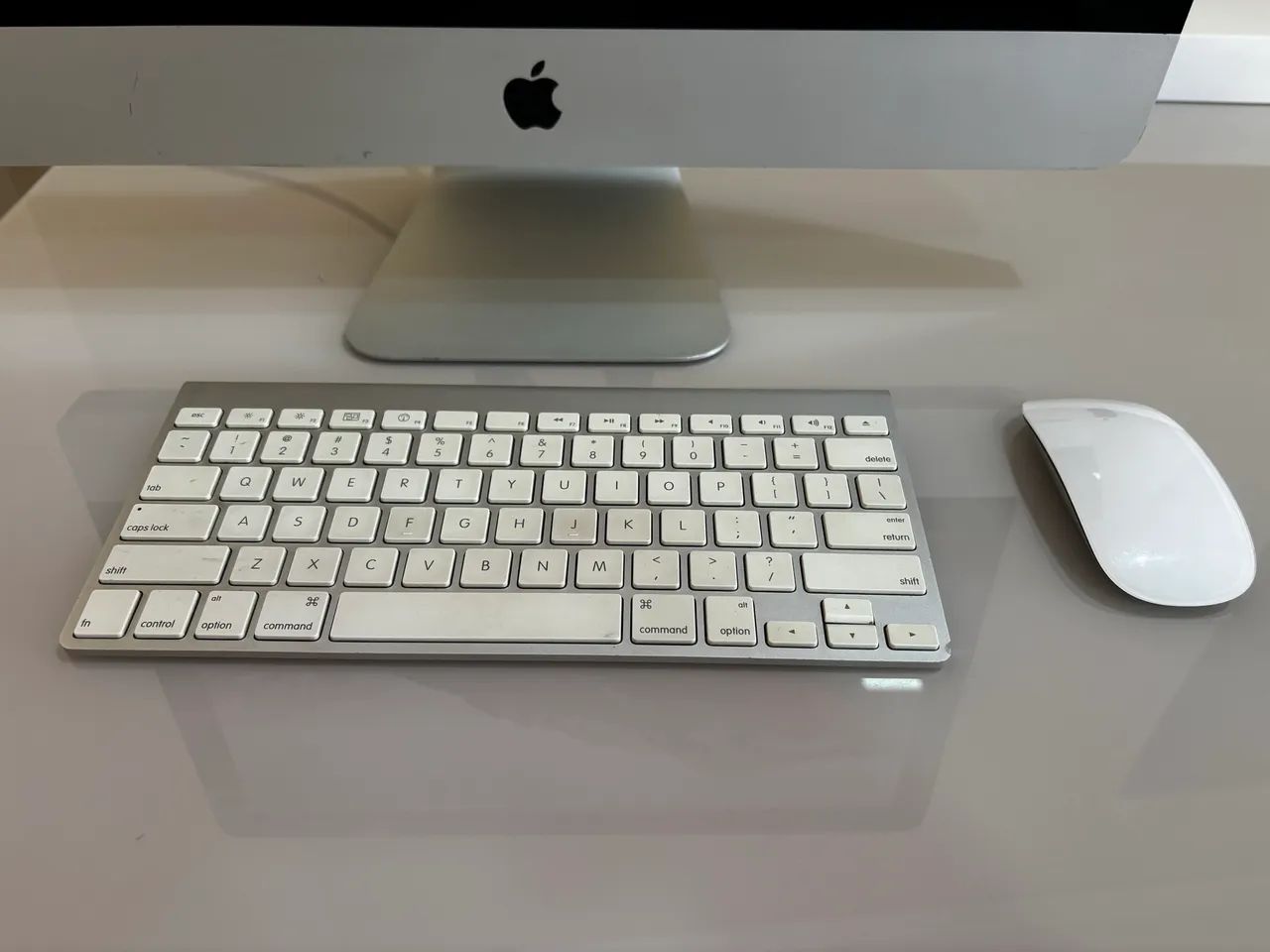 iMac 21,5 pol. i3 500HD RAM 12GB - Foto 2