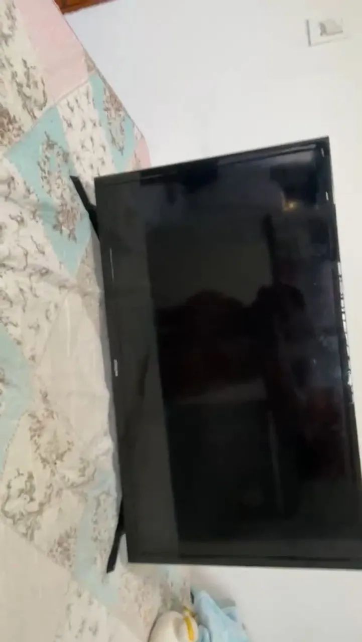 Vendo tv 32 polegadas não smart ,nova sem marca se uso - Foto 4