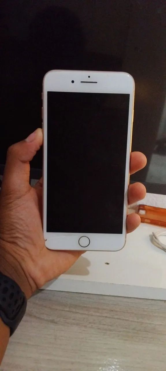 OPORTUNIDADE UNICA IPHONE 8 PLUS DOURADO 