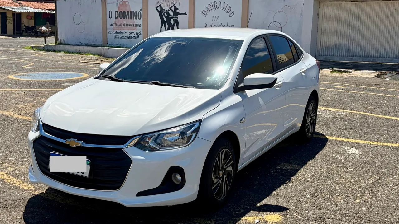 Chevrolet Onix ONIX SEDAN Plus LT 1.0 12V Flex 4p Mec. 2024