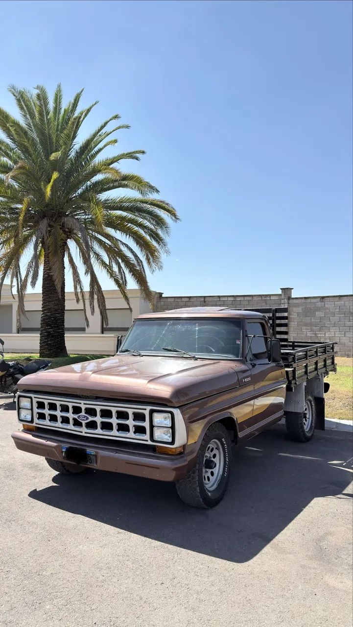 F1000