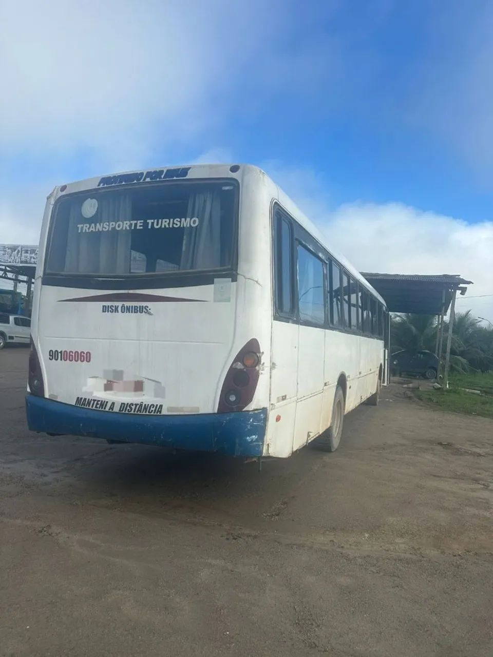 Vendo ônibus 50 Mil - Foto 2