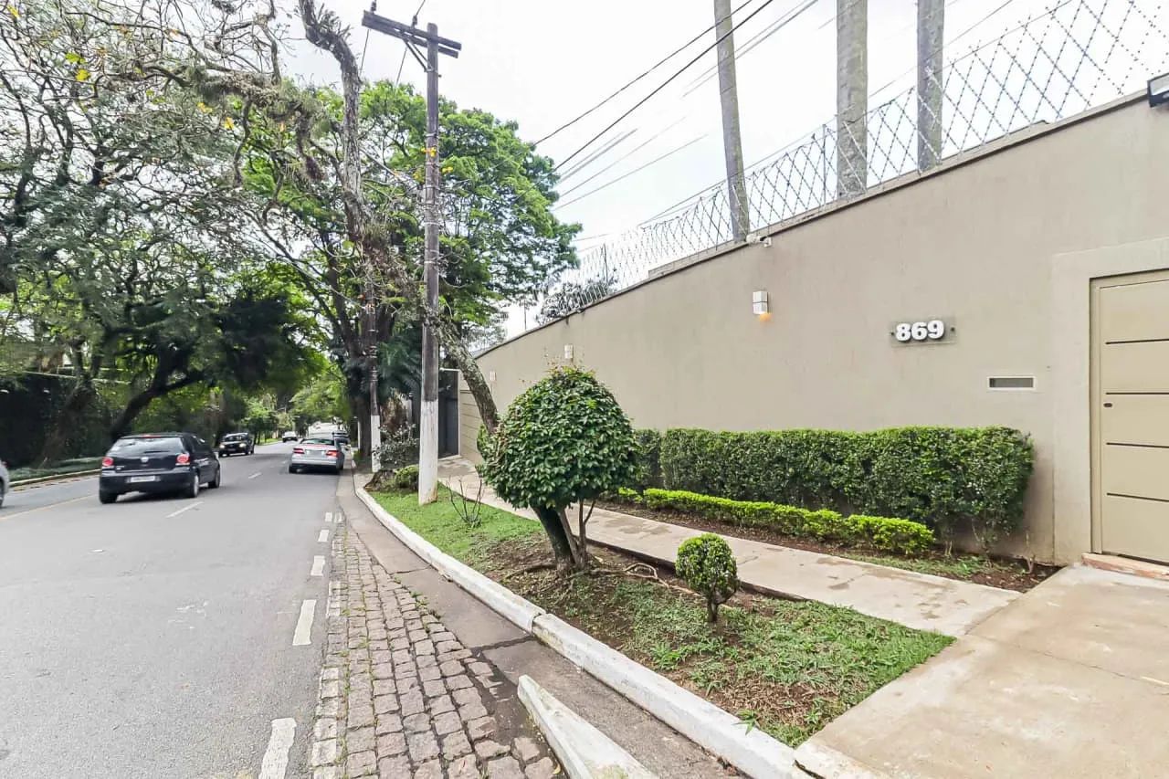 Casa comercial na Avenida Morumbi, 869  380 m² - Foto 2