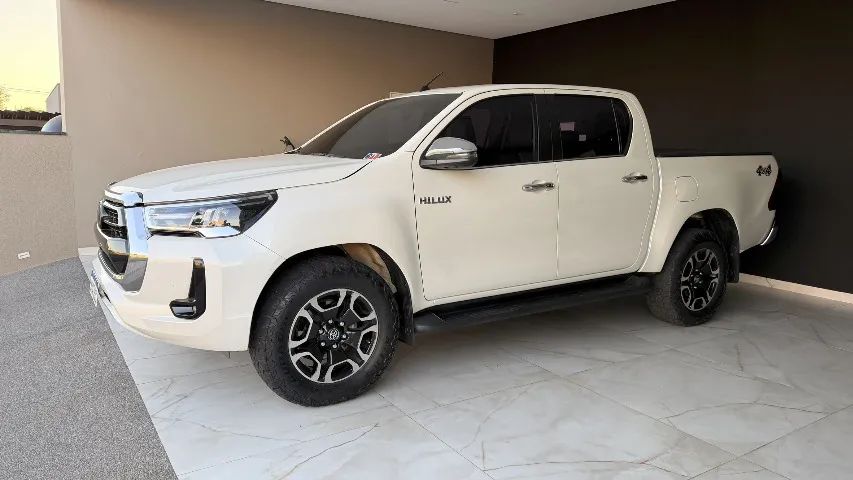 Toyota Hilux 2022