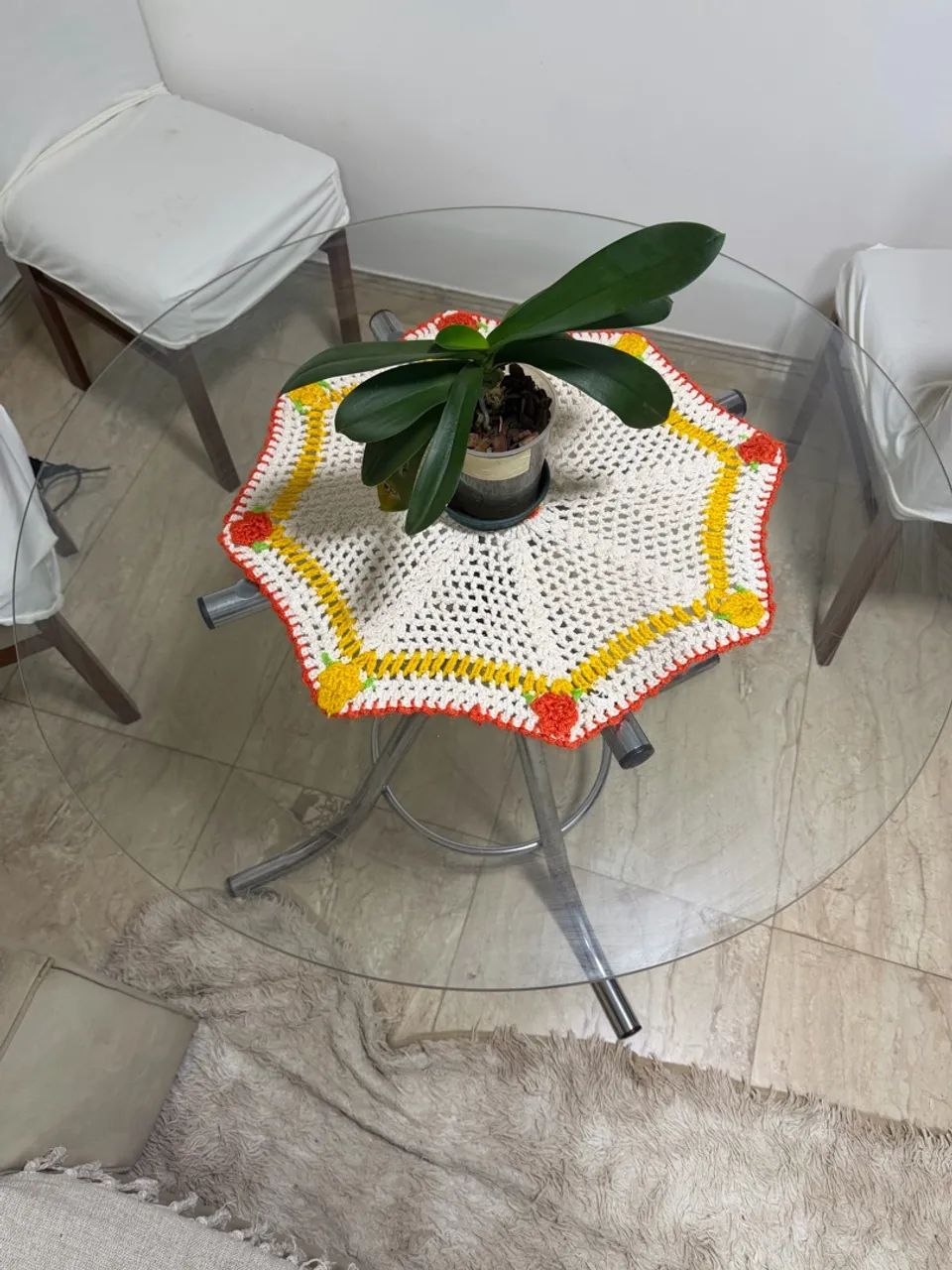 Mesa de vidro redonda com base de metal - Foto 4