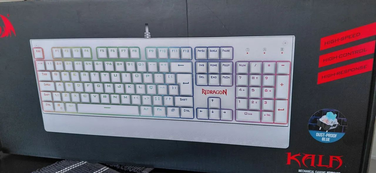 Mouse e teclado mecânico redragon 