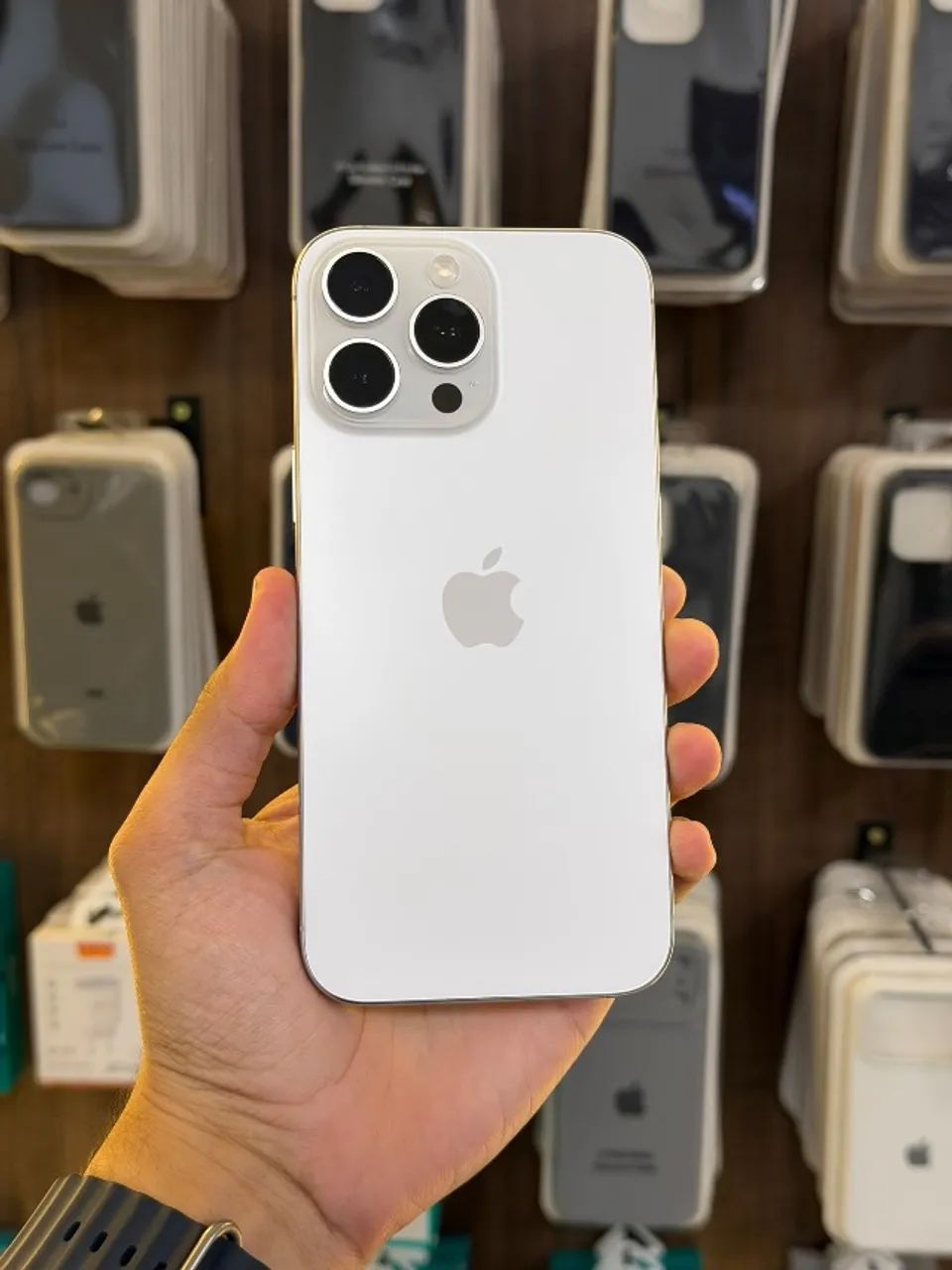 iPhone 16 pro max 256gb branco seminovo 