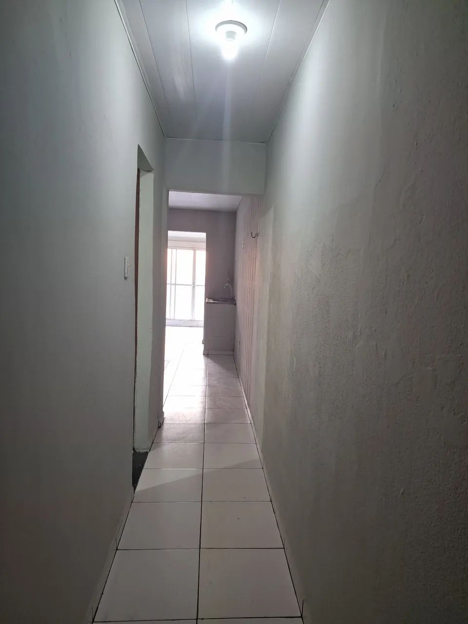  Alugo casa nos altos na travessa Vileta, entre almirante Barroso e Rômulo maiorana, - Foto 5