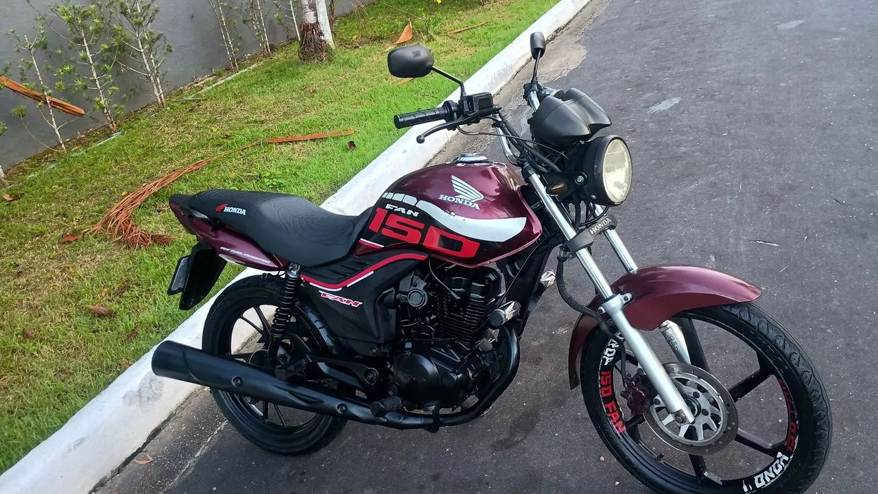 Vendo moto 2012 