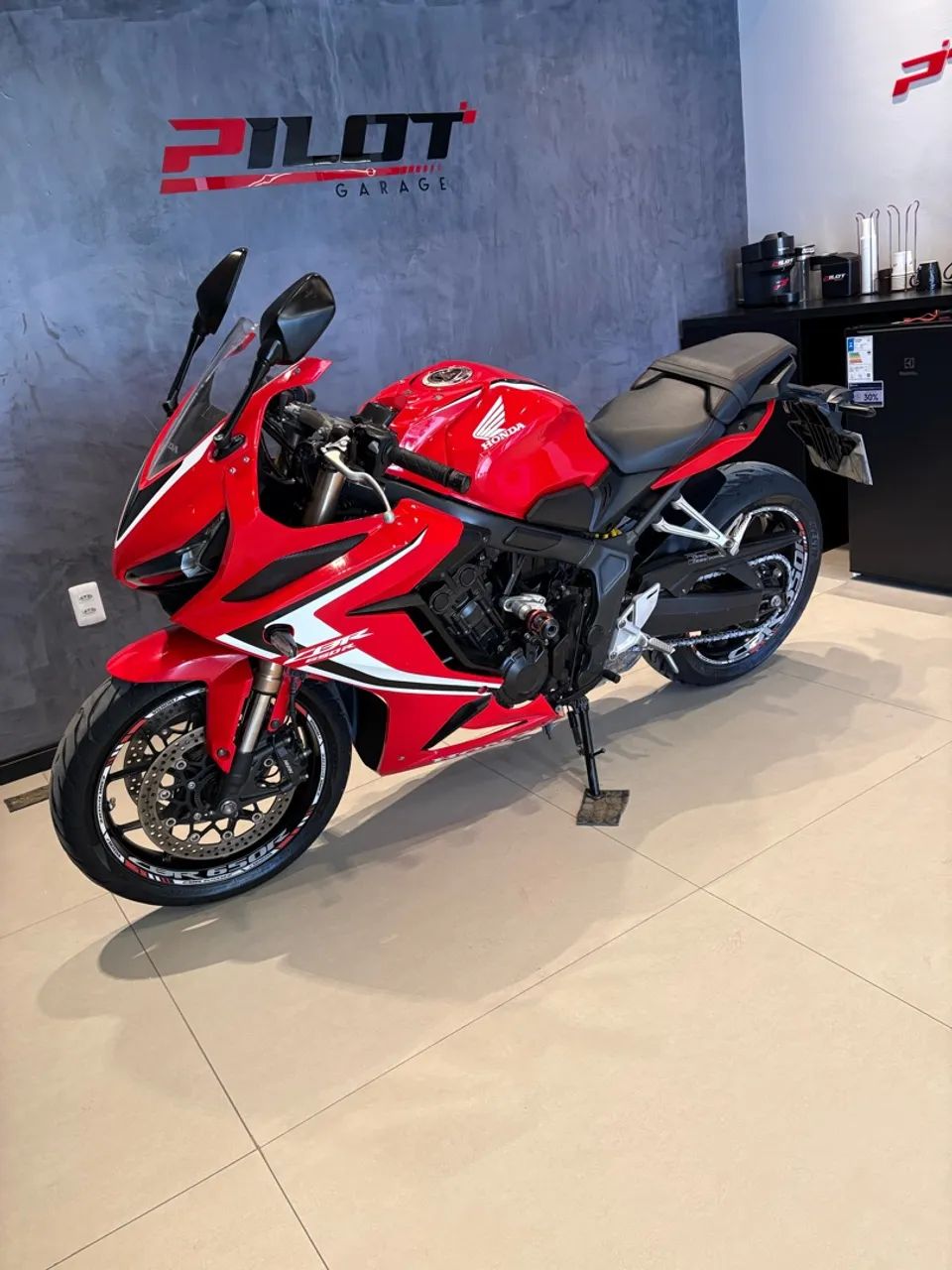 HONDA CBR 650R 2021 - Foto 2