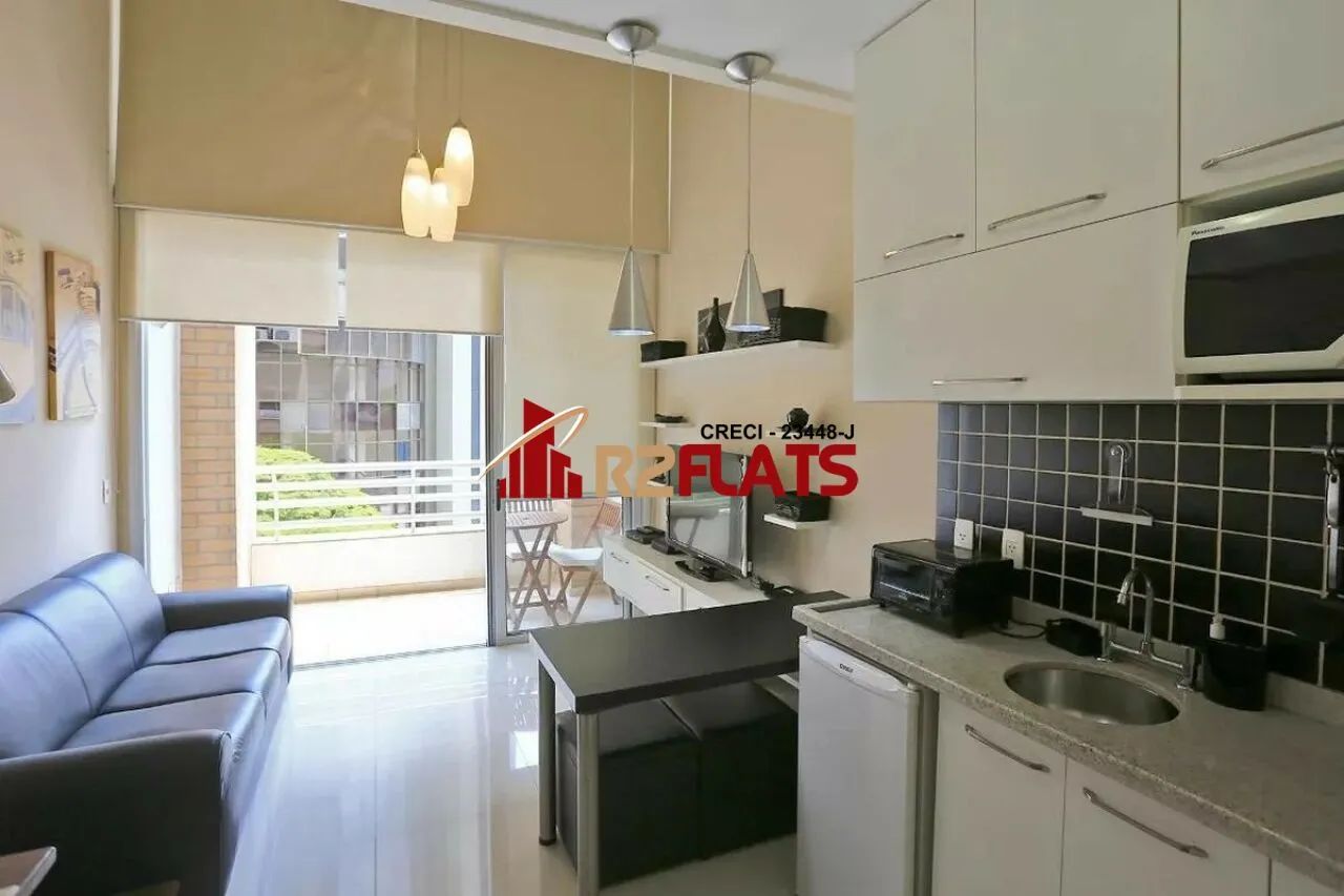 Flat com ótimo preço no bairro Cidade Monções. Confira!