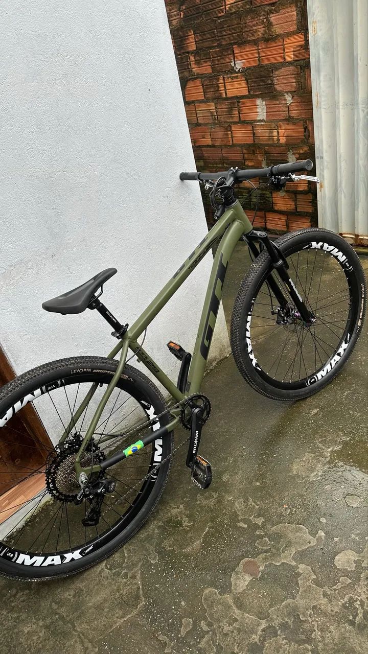 Vendo uma Bicicleta Aro 20 - Foto 2