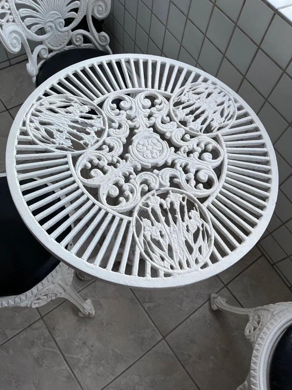 Conjunto mesa e 4 cadeiras varanda - Foto 4