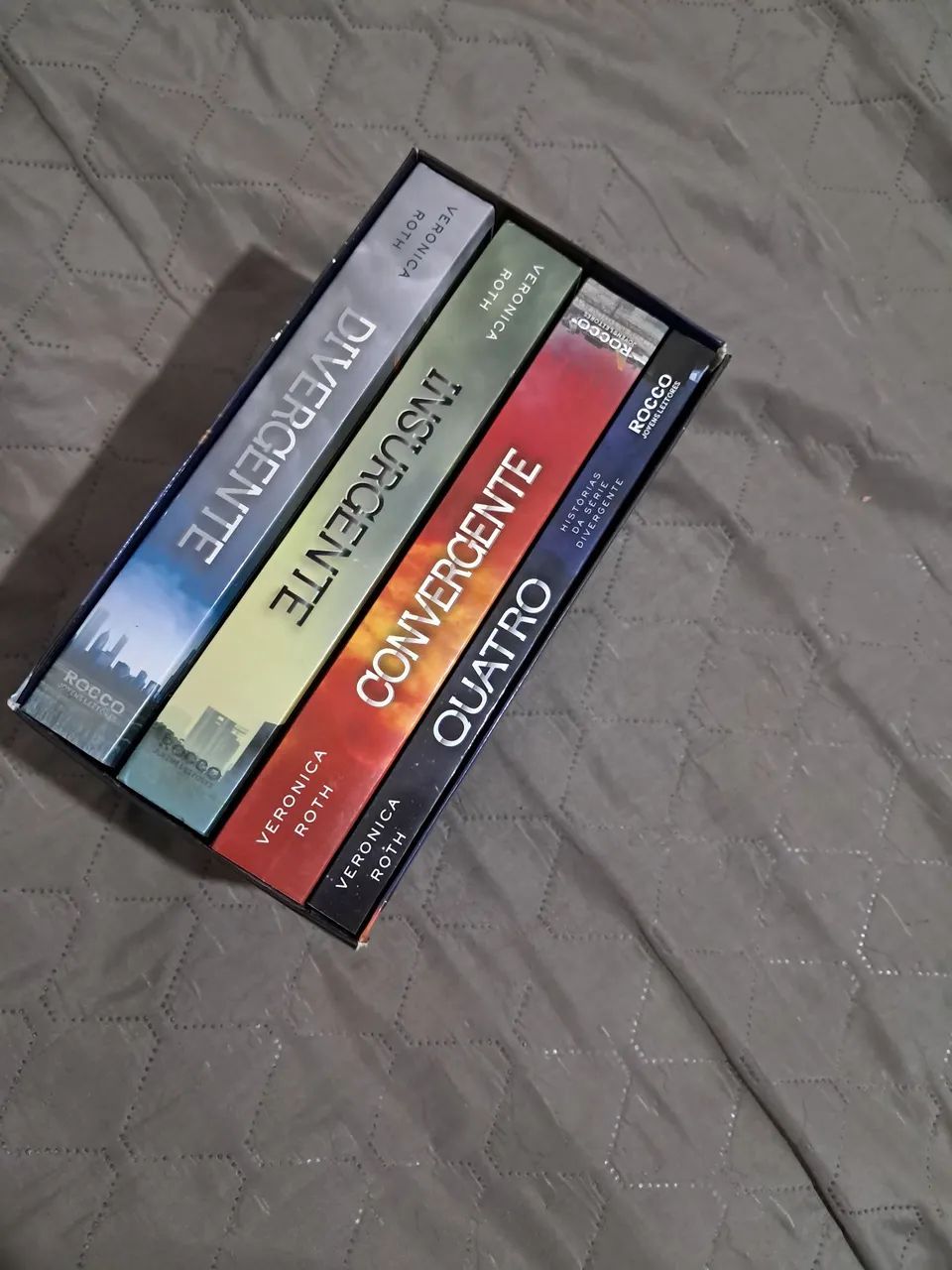 coleção Divergente - Foto 2