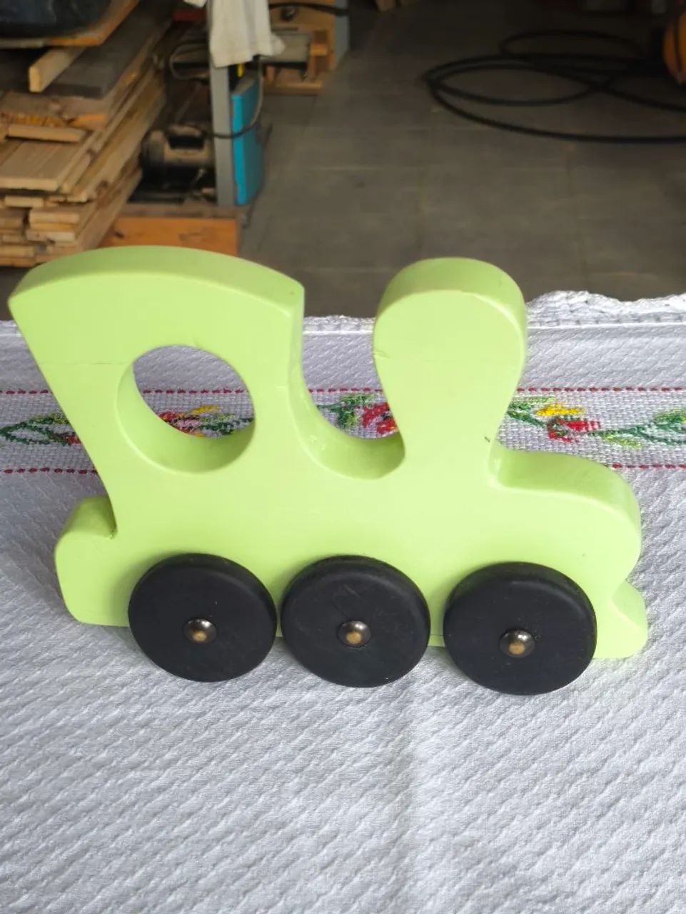 Carrinho infantis de madeira (Trenzinho)