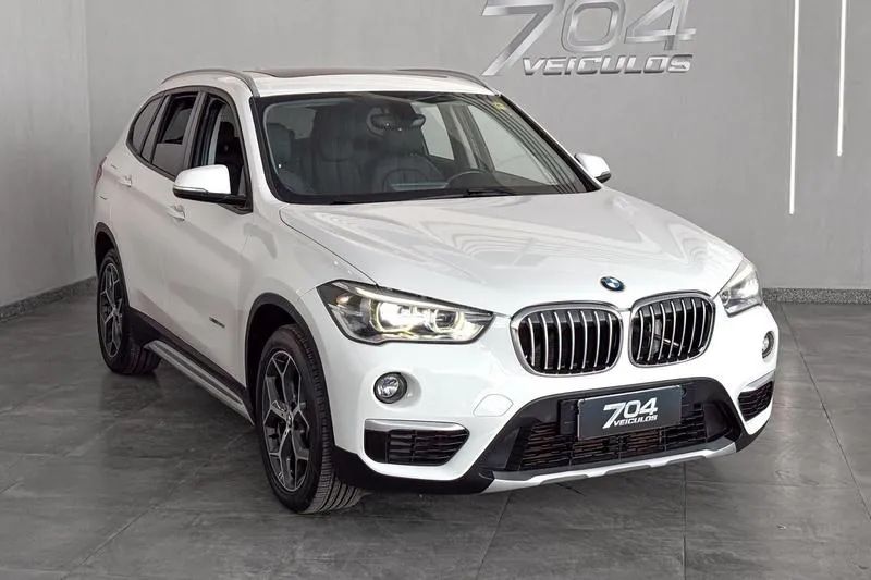 BMW X1 Sdrive 20I X-line 2.0 TB Active Flex 2018