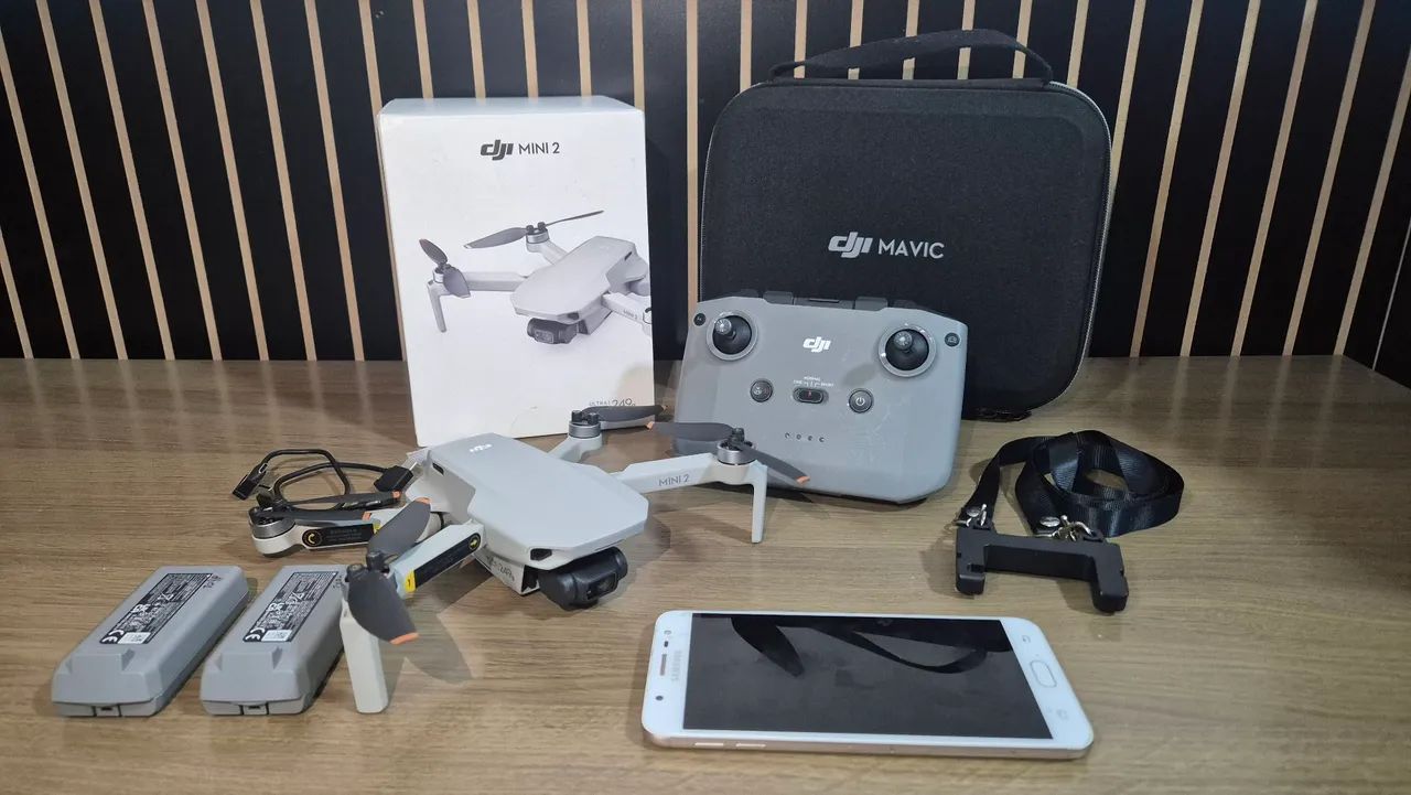 DJI Mini 2 + 2 Baterias + Samsung J7 + Case + Acessórios - Foto 2
