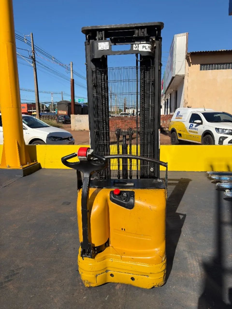 Empilhadeira Elétrica - Foto 2
