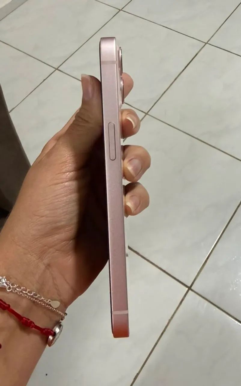 iPhone 13 rosê - Foto 4