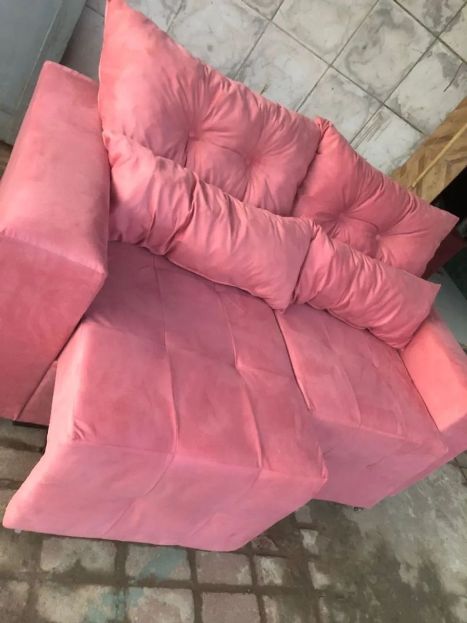 Sofa retrátil 1,60cm de fábrica 