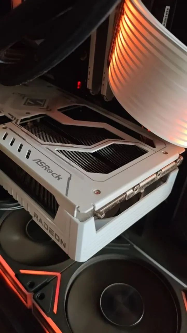 RX 9060XT 8GB 