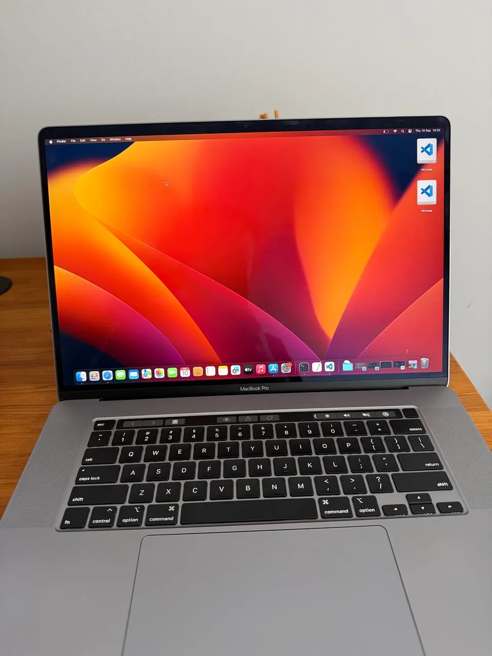 MacBook Pro 16? 2019 | Core i9 | 32GB RAM | Touch Bar | Space Gray