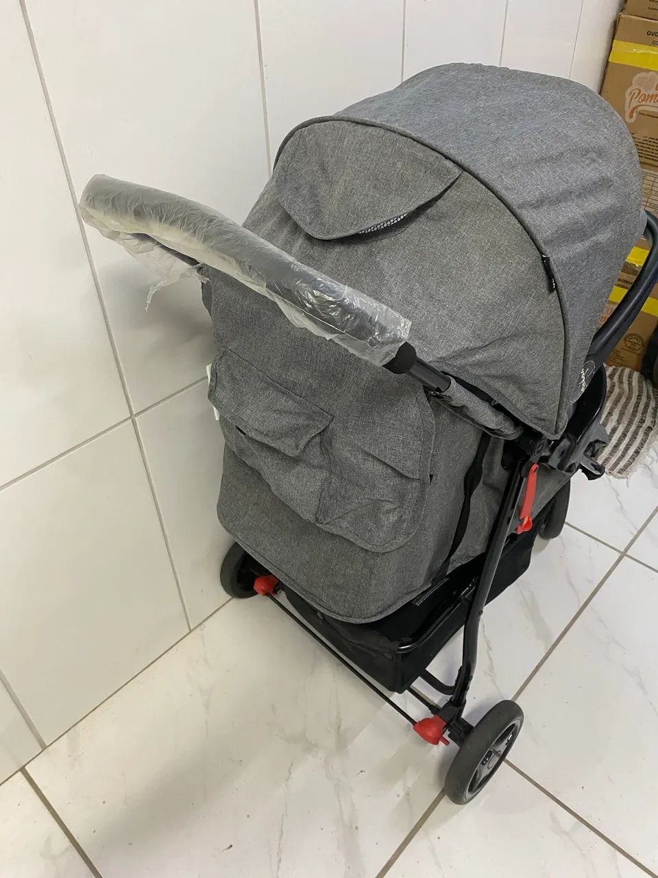 Carrinho de bebê voyage com bebê conforto  - Foto 5