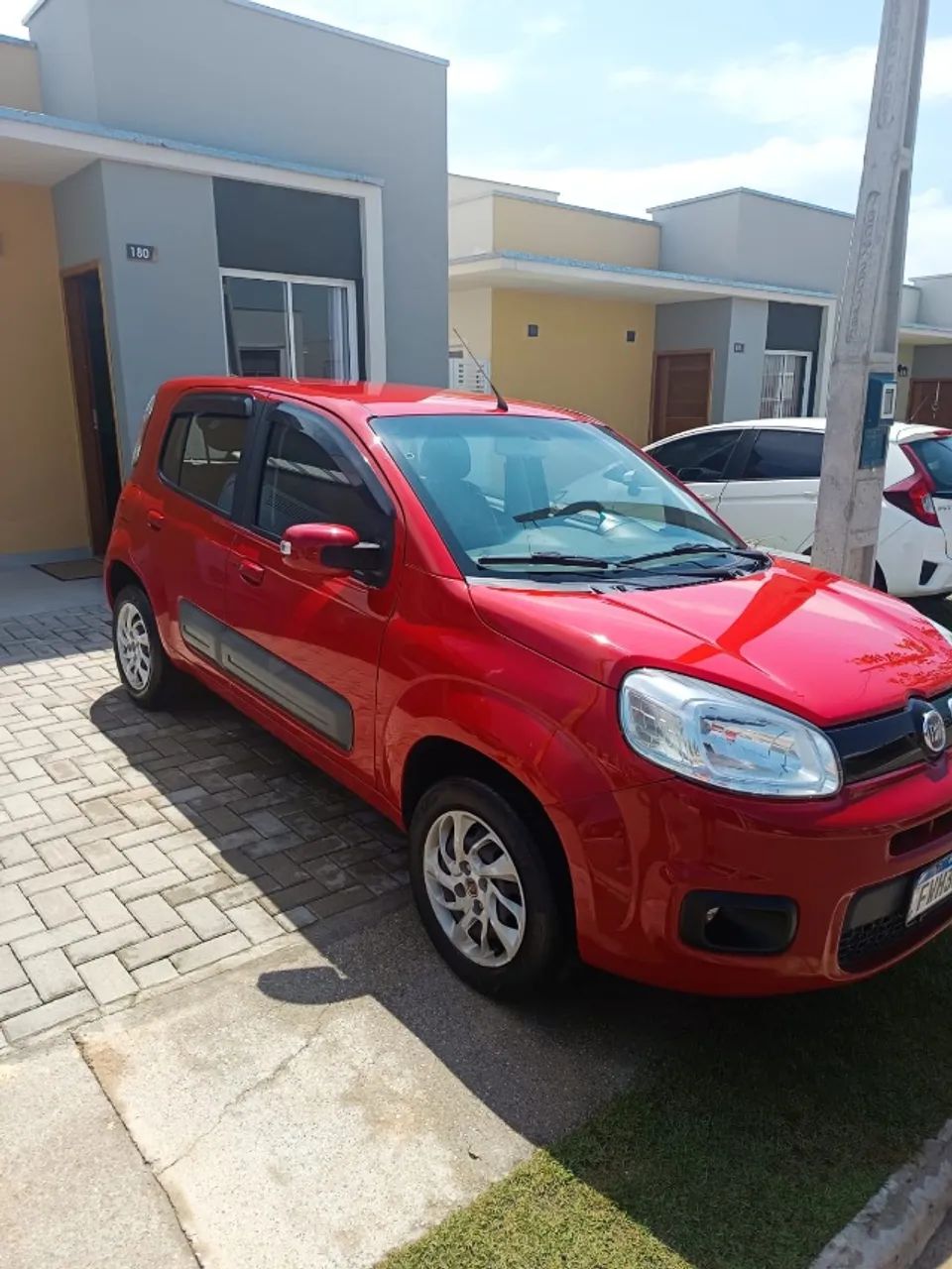 Fiat Uno Evolution 1.4 Fire Flex 8V 5P 2015 - Foto 5
