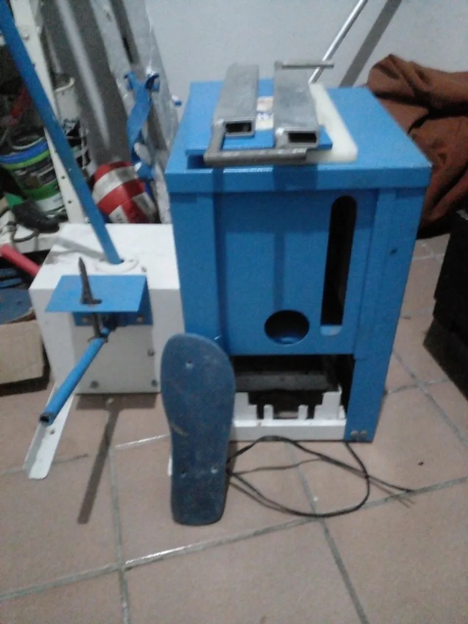 Maquina de fazer chinrlo