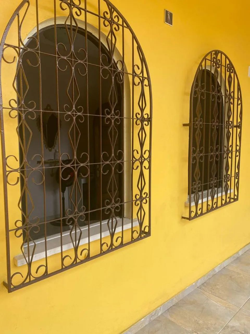 Bairro Glória casa com 02 quartos R$ 2.500,00 +caução  - Foto 3