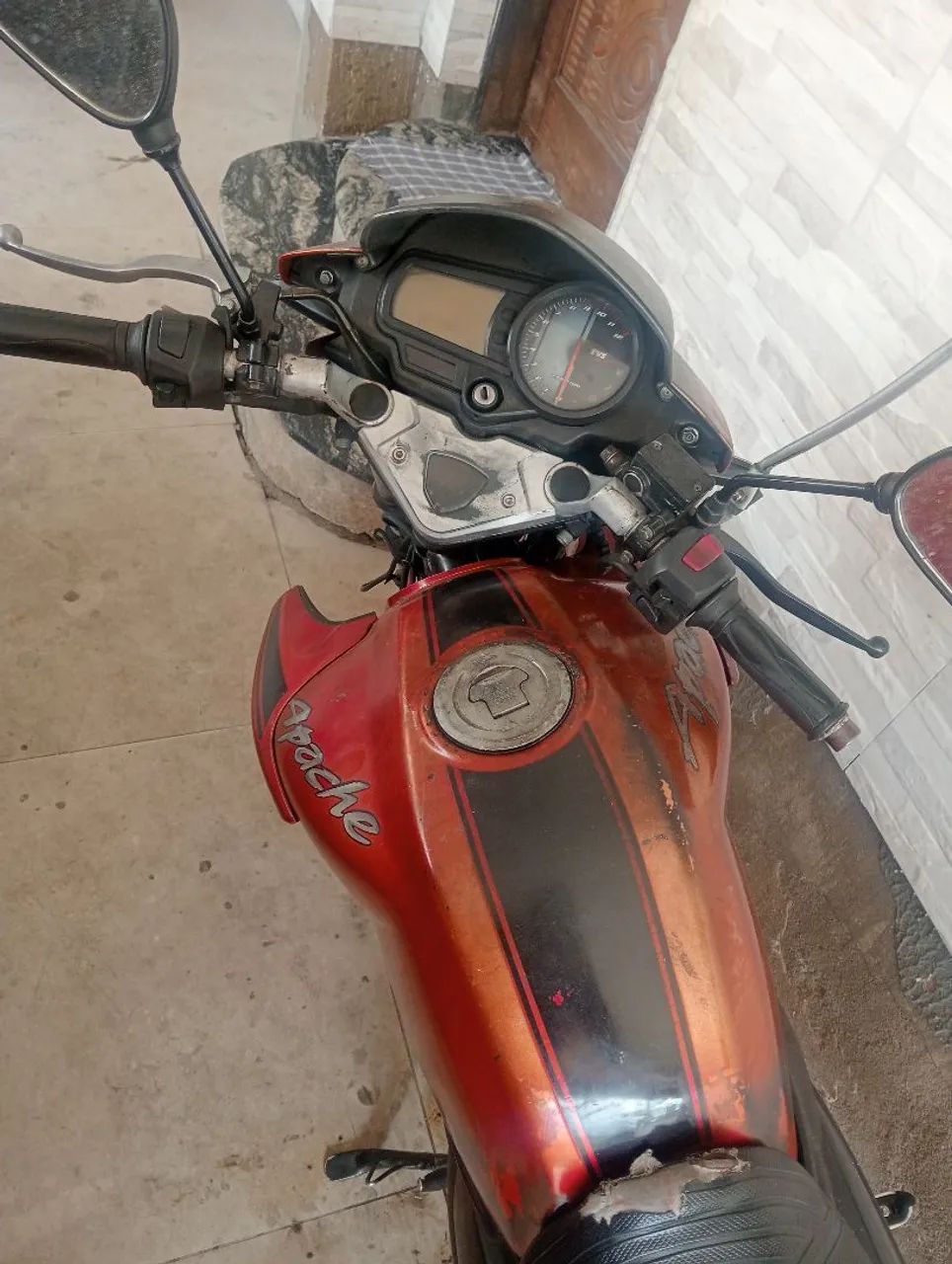 Apache 150 , moto documentada para rodar  - Foto 2