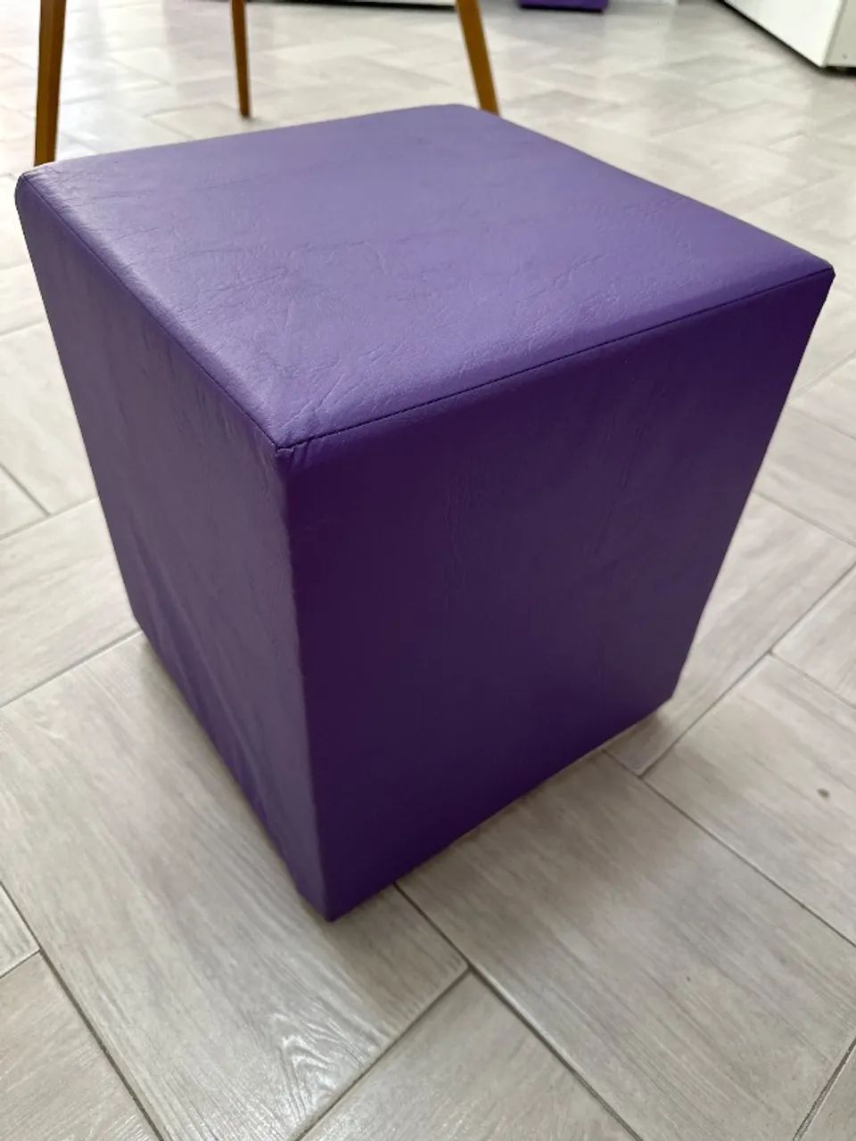 Puff roxo 