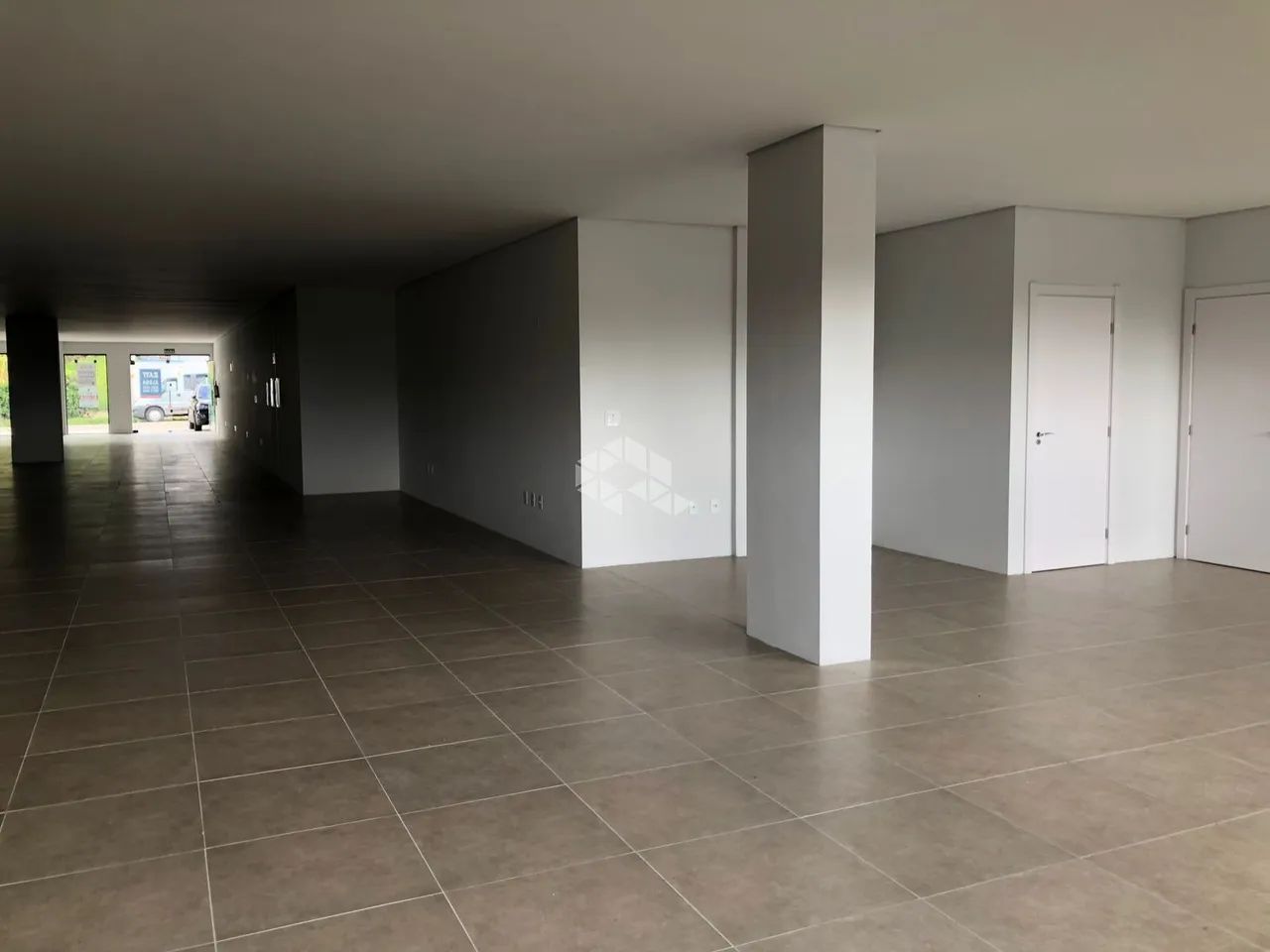 Sala Comercial térrea NOVA no bairro Borgo