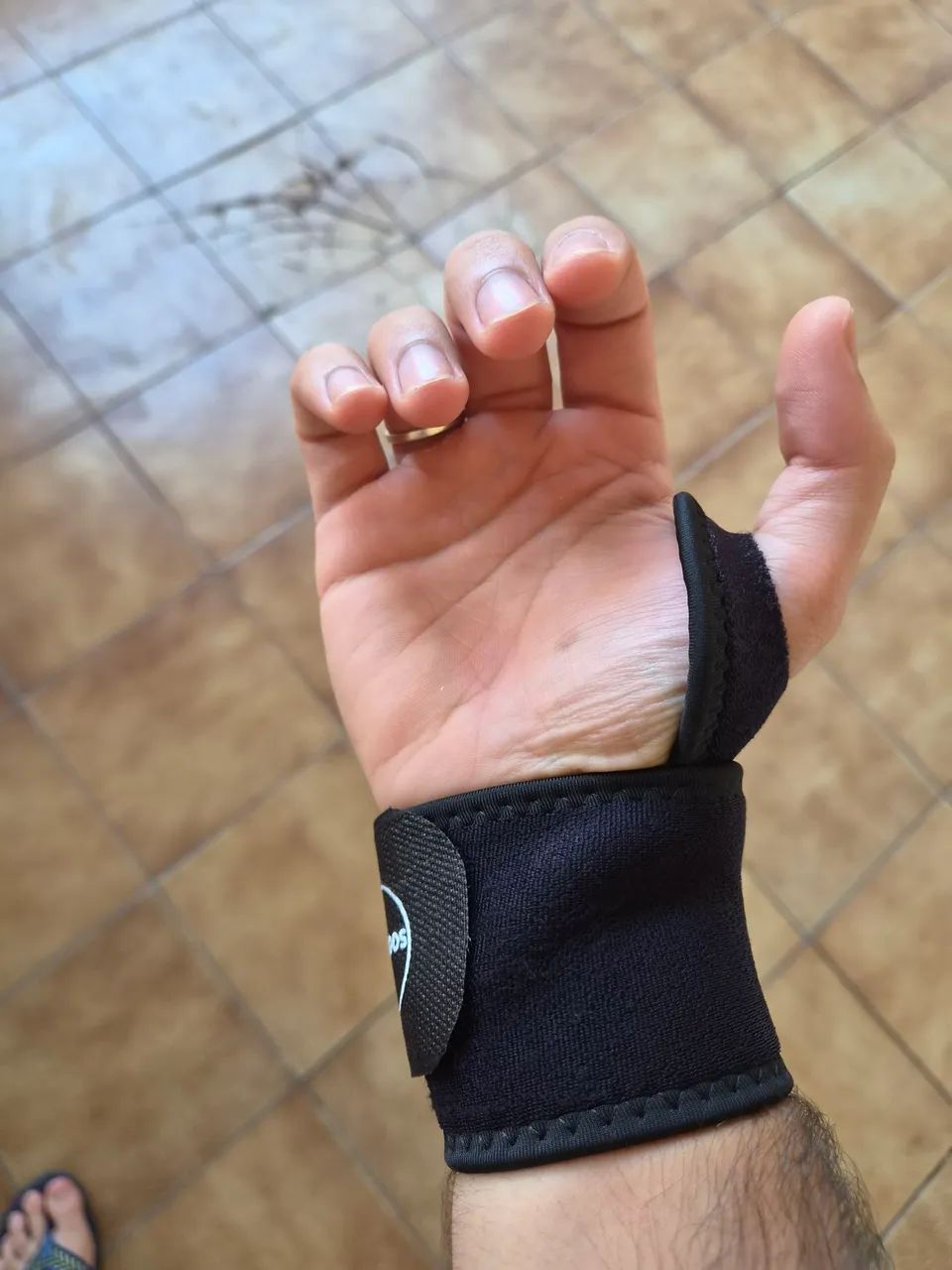 Munhequeira com velcro - Foto 2