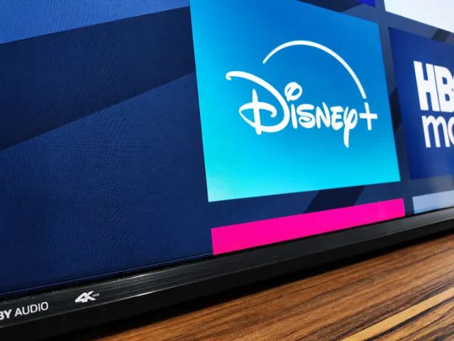 Vendo Smart TV Philco 50" HDR 4K + Suporte + Entrega - Foto 4