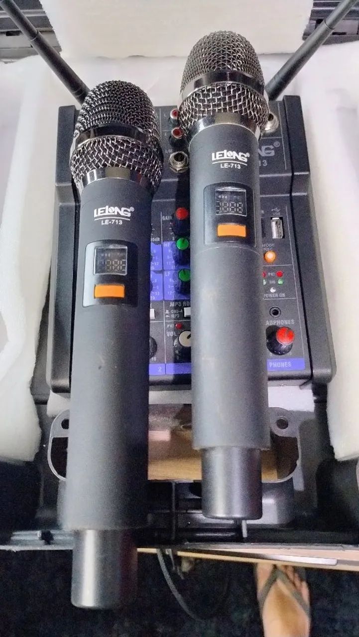 Mixer de Áudio e Microfone Condensador BM800 - Foto 2