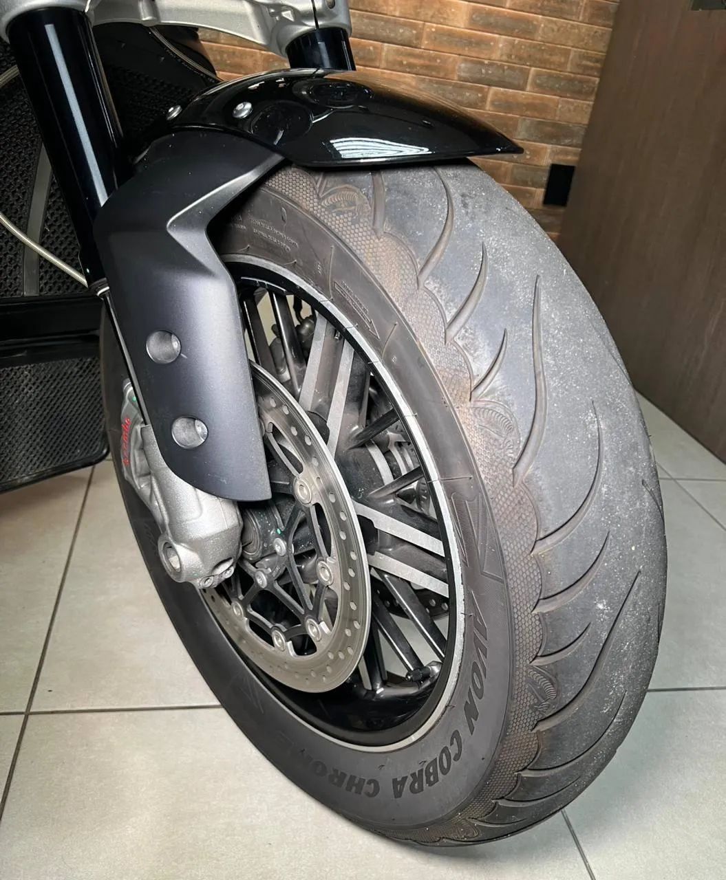ROCKET 3 GT PRETA 2023/2023 - Foto 5