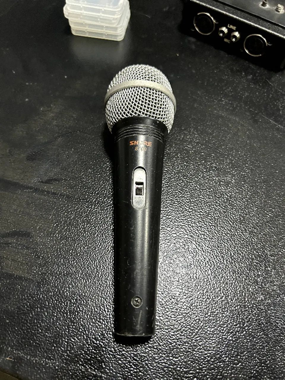 Microfone Shure 8700