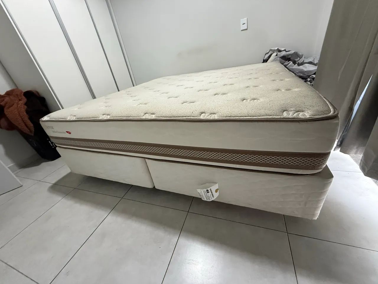 VENDO CAMA KING - Foto 2