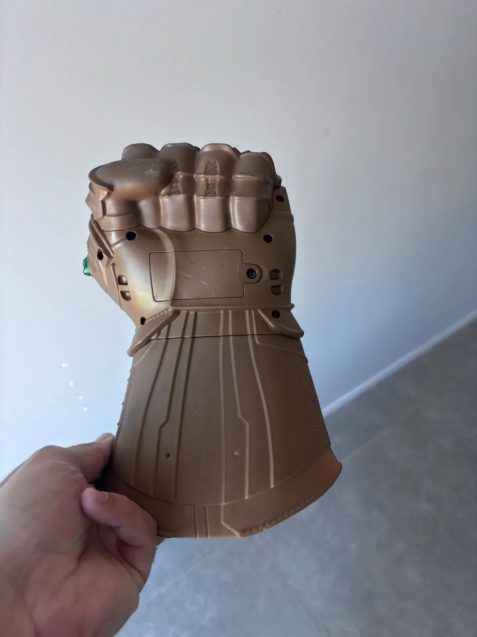 Manopla Eletrônica Do Thanos Marvel  - Foto 5